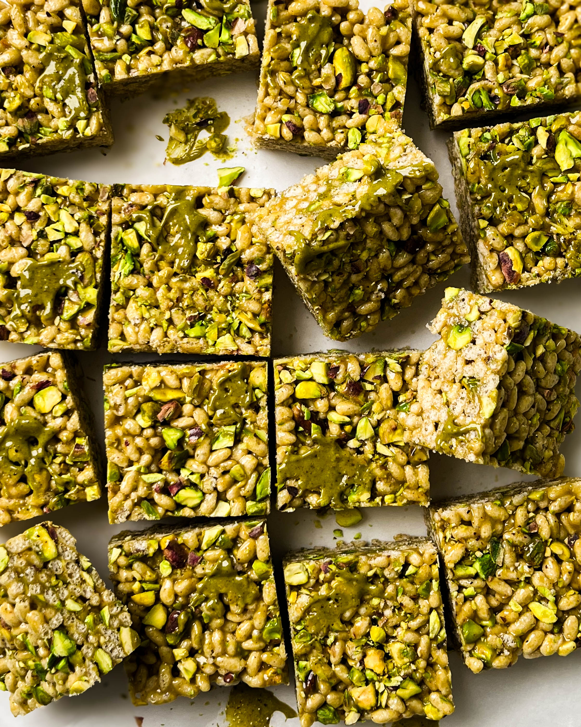 pistachio rice krispie treats