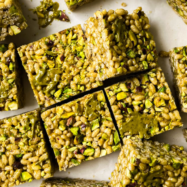 pistachio rice krispie treats