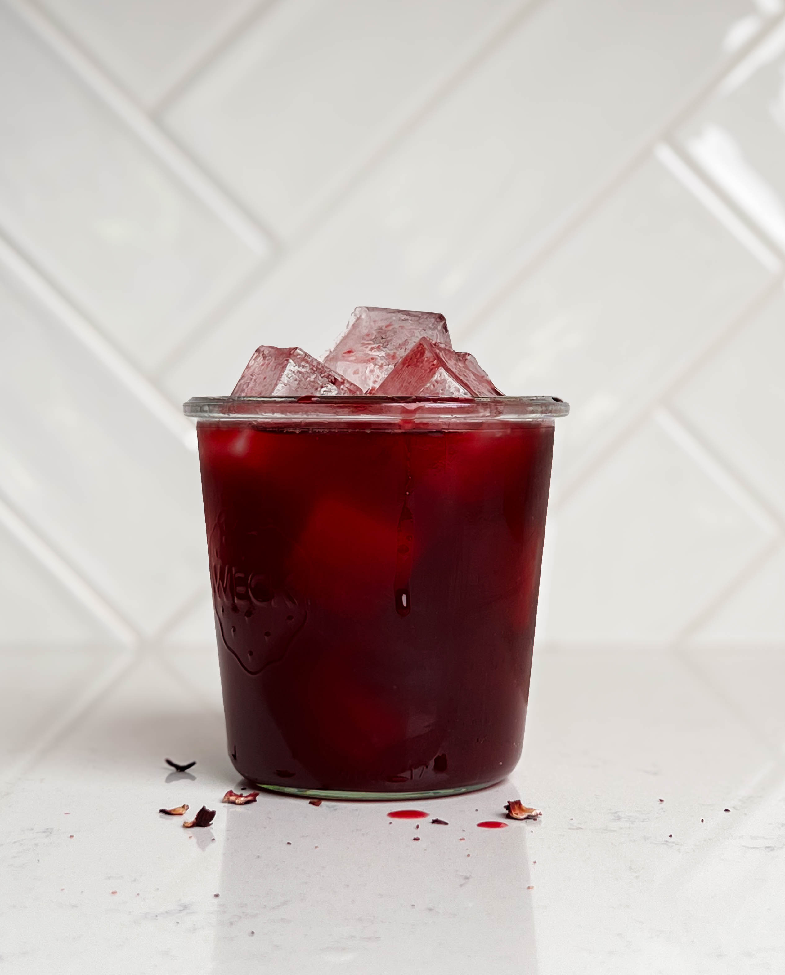 cherry hibiscus refresher in a weck jar